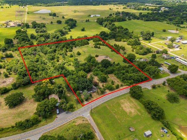 314 E  Maple St, Ravenna, TX 75476