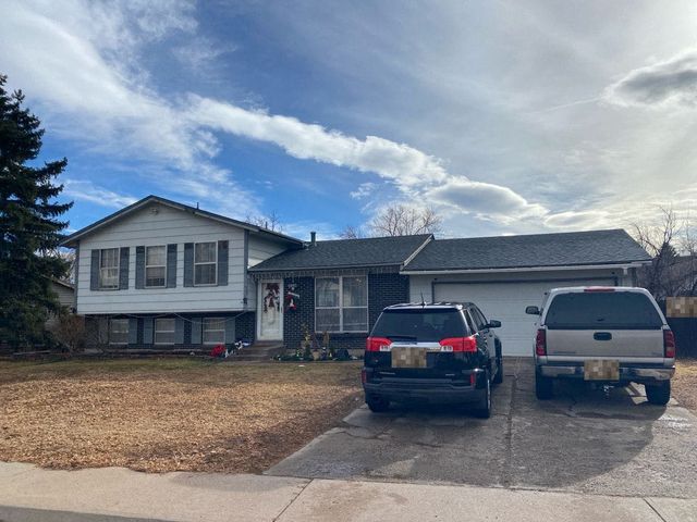 3696 S  Nelson Way, Lakewood, CO 80235