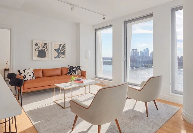 1 S  1st St #7E, Brooklyn, NY 11249