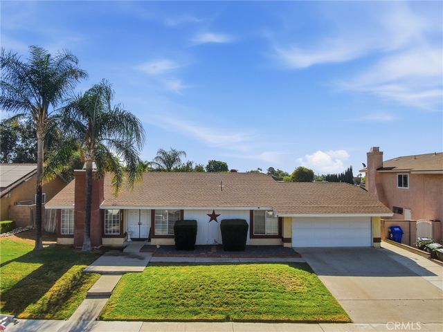 2533 N  Glenwood Ave, Rialto, CA 92377