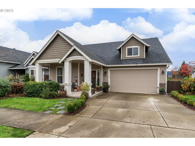 3470 Cabernet Ln, Eugene, OR 97404