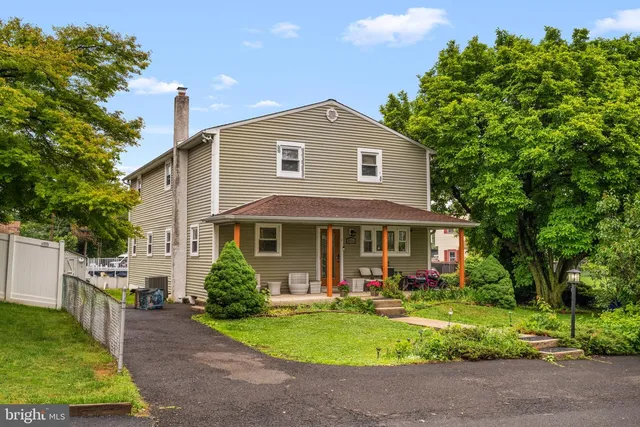 4713 Tremont Ave, Trevose, PA 19053