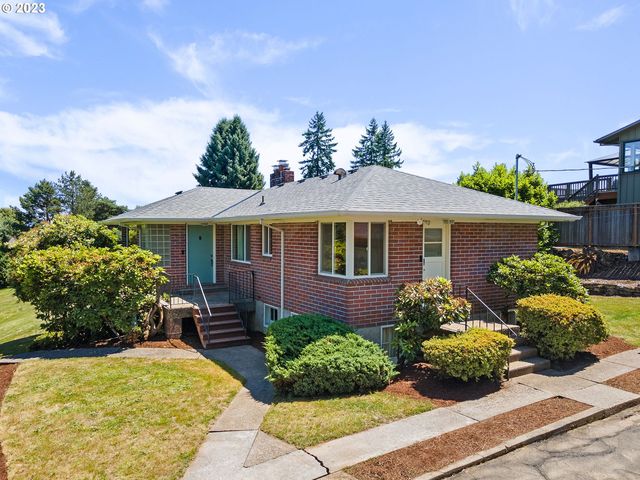 12050 SW 29th Ave, Portland, OR 97219