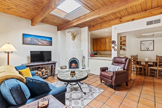 320 Artist Rd #12, Santa Fe, NM 87501