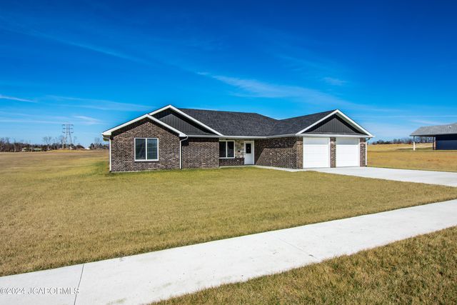 105 County Road 371, Holts Summit, MO 65043