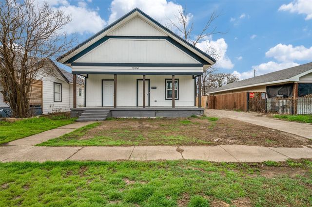 1304 E  Jefferson Ave, Fort Worth, TX 76104