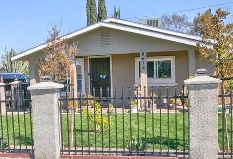 8612 Smith St, Patterson, CA 95363