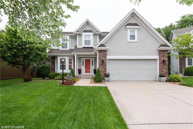 15238 Hemlock St, Overland Park, KS 66223