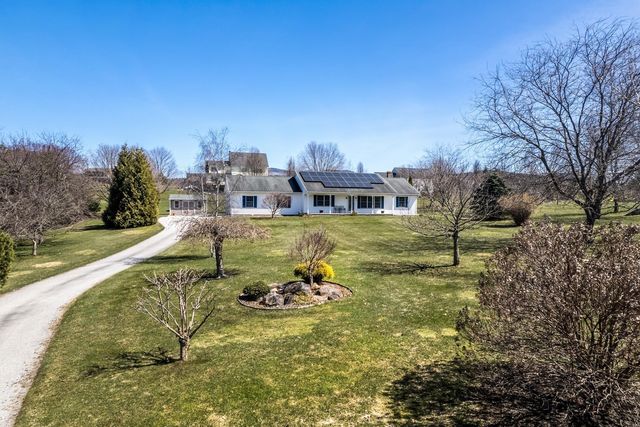 737 Orchard Hill, Pittsford, VT 05763