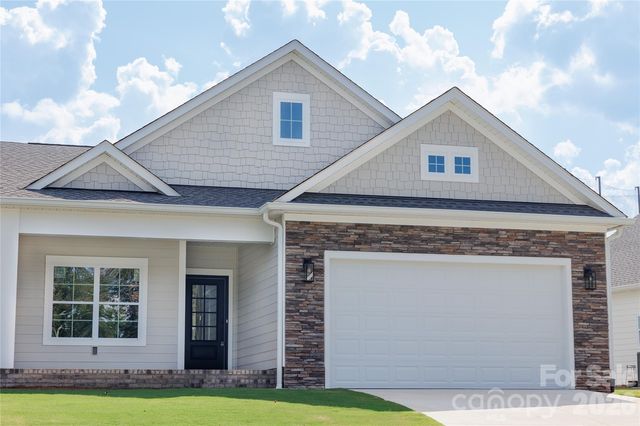 130C Deer Brook Dr, Shelby, NC 28150