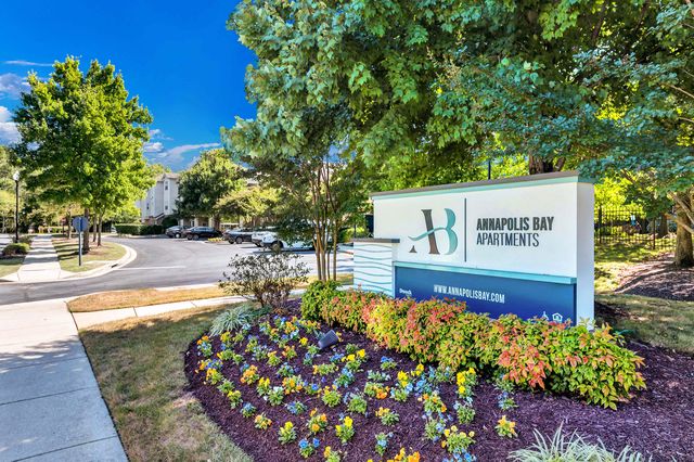 721 S  Cherry Grove Ave  #720-201, Annapolis, MD 21401