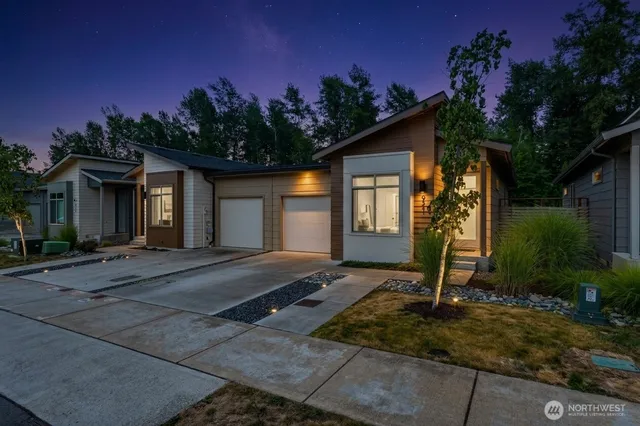 921 Sunseeker Lane, Bellingham, WA 98226