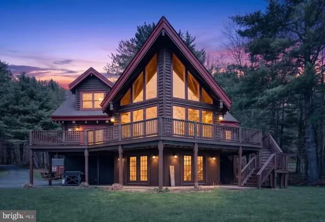 106 N  Lake Rd, Montrose, PA 18801