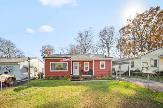 2106 Washington St, Flatwoods, KY 41139