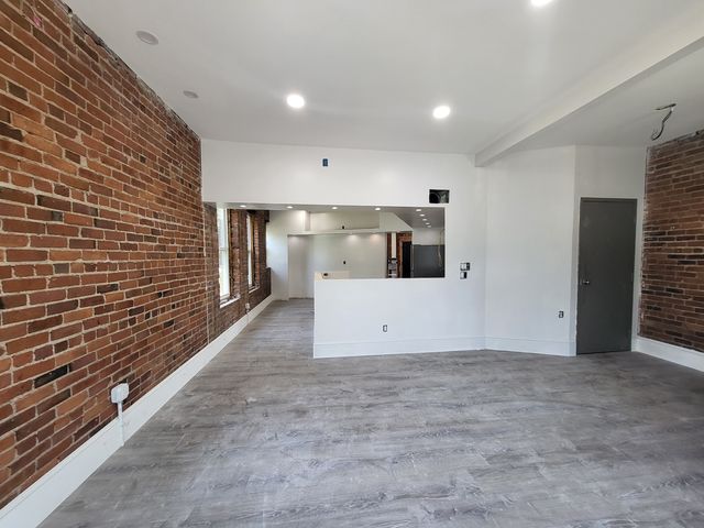 92 E  Pearl St #1R, New Haven, CT 06513