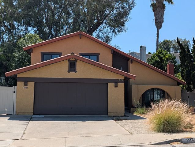 1132 W  Bloomwood Rd, Rancho Palos Verdes, CA 90275