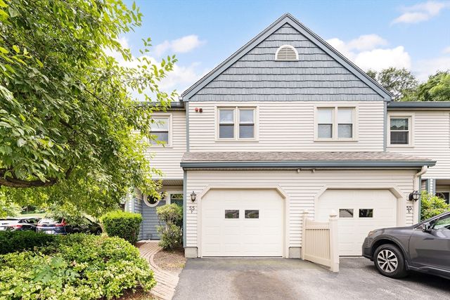 55 Crystal Brook Way #F, Marlborough, MA 01752