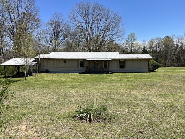201 Victor Cabbage Rd, Hohenwald, TN 38462