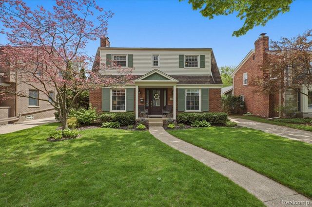 1245 S  Bates St, Birmingham, MI 48009