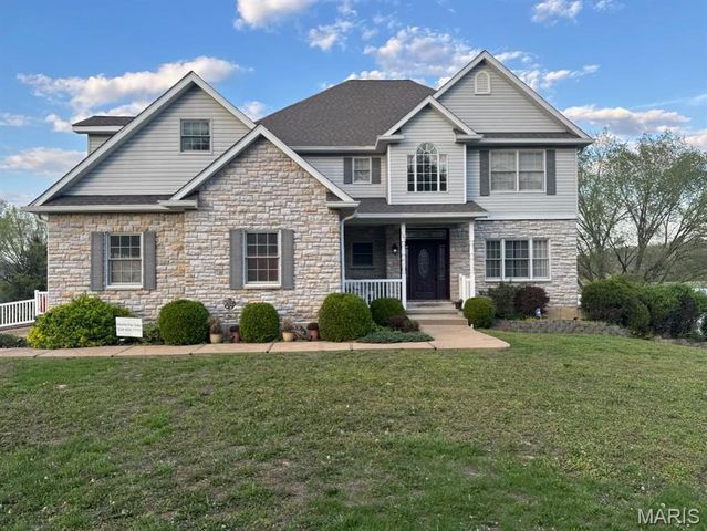 101 W  Lakeview Dr, De Soto, MO 63020
