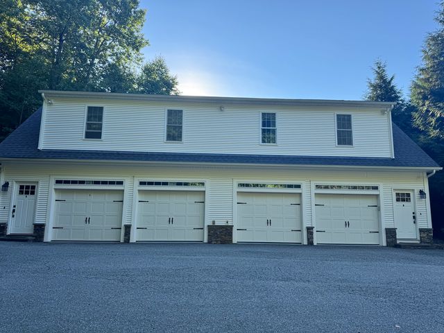 11 Old Greenville Rd #1, Johnston, RI 02919