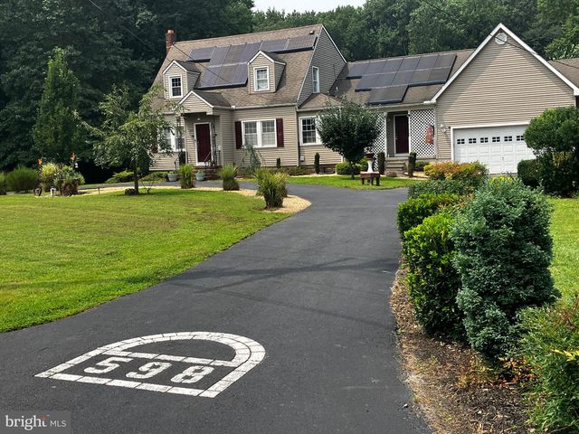 598 Sorenson Dr, Penns Grove, NJ 08069