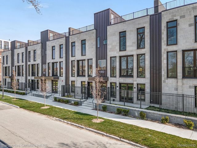 1450 Townsend St #9, Detroit, MI 48214