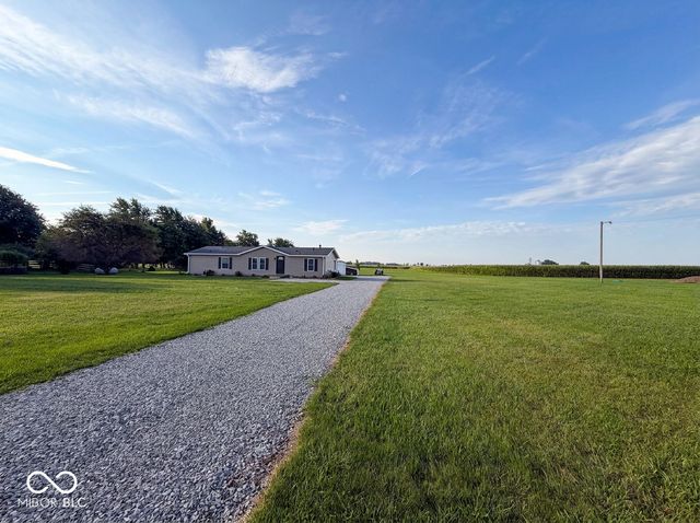 6783 W  300 S, Jamestown, IN 46147