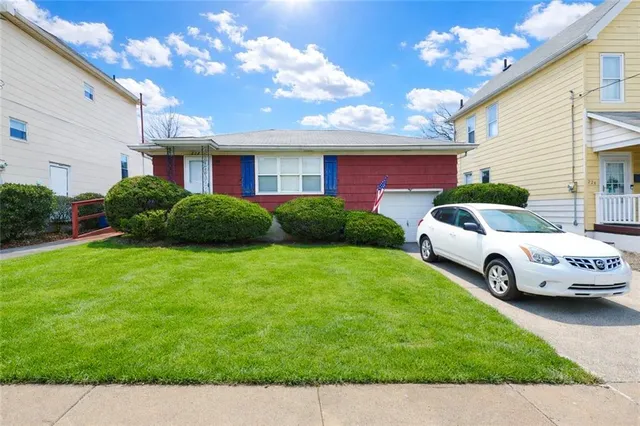 232 Nicholas Ave, Staten Island, NY 10302