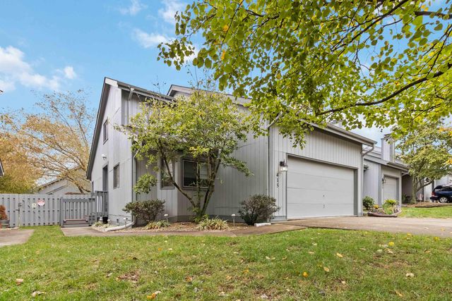 415 Applegrove Dr, Nicholasville, KY 40356