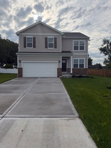21710 S  Madison St, Spring Hill, KS 66083