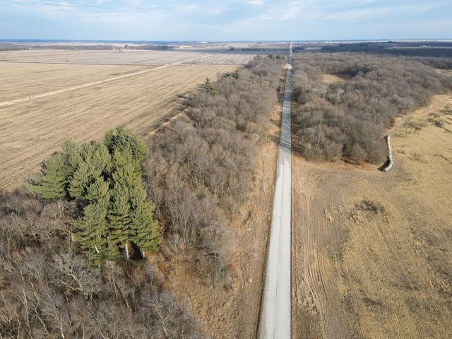7 E  600 N, Lake Village, IN 46349