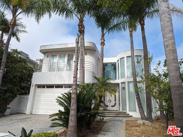 241 S  Swall Dr, Beverly Hills, CA 90211