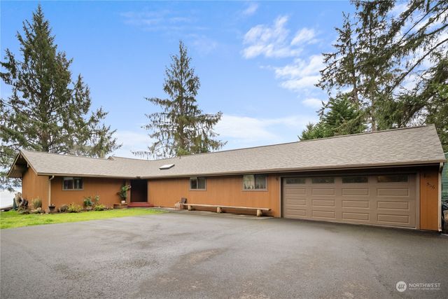 556 State Route 401, Naselle, WA 98638
