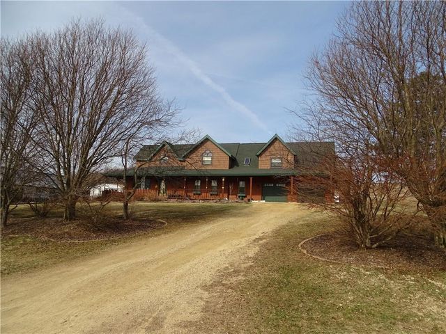 S127 County Road J, Durand, WI 54736