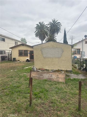 8637 Orchard Ave, Los Angeles, CA 90044