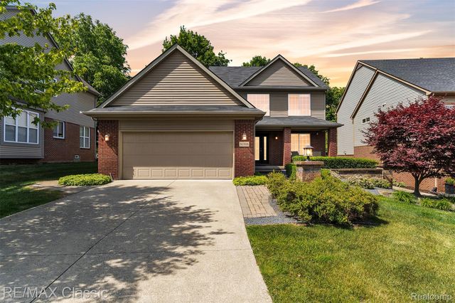 50306 Cressnut Ct, Northville, MI 48168