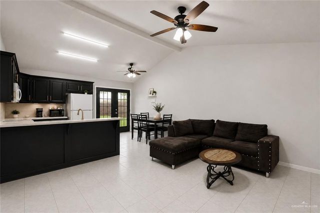 300 N  Coyote Dr #1, La Joya, TX 78560
