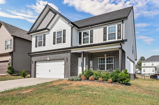 1525 Citadel Ct, Clarksville, TN 37042