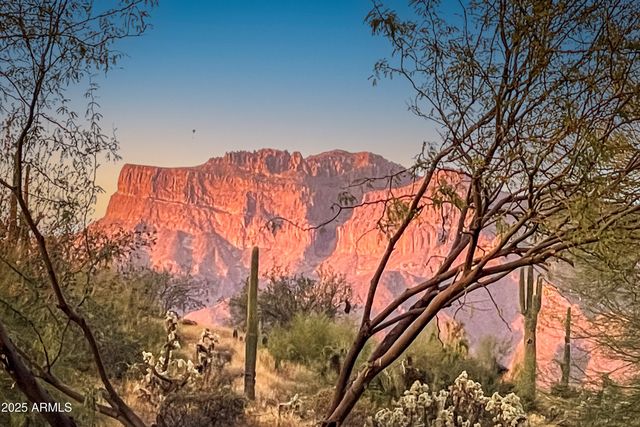 5284 S  Marble Dr, Gold Canyon, AZ 85118