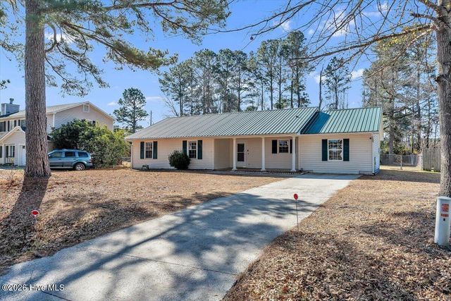 114 Education Lane, Havelock, NC 28532