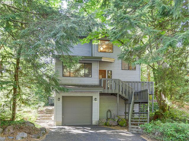 64698 E  Sandy River Ln, Rhododendron, OR 97049