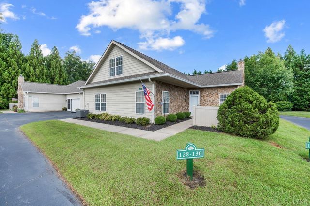128 Salisbury Cir, Lynchburg, VA 24502