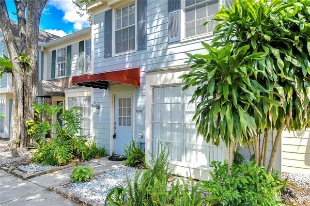 13937 Fletchers Mill Dr, Tampa, FL 33613