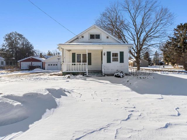 W6620 County Road Y, Brownsville, WI 53006