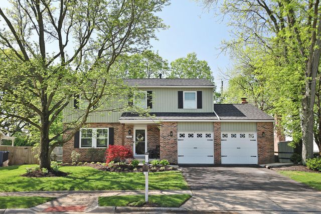 3463 En Joie Dr, Columbus, OH 43228