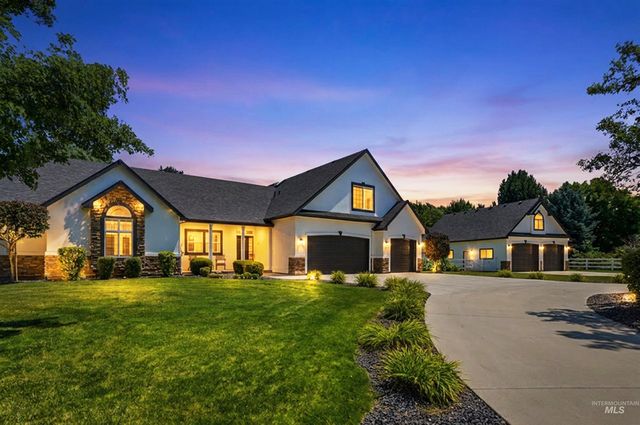 570 N  Cove Colony Way, Eagle, ID 83616