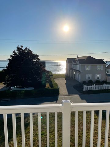 65 E  Shore Dr, Niantic, CT 06357