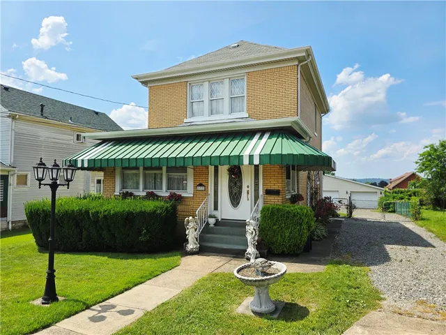 172 Magnolia St, Homestead, PA 15120