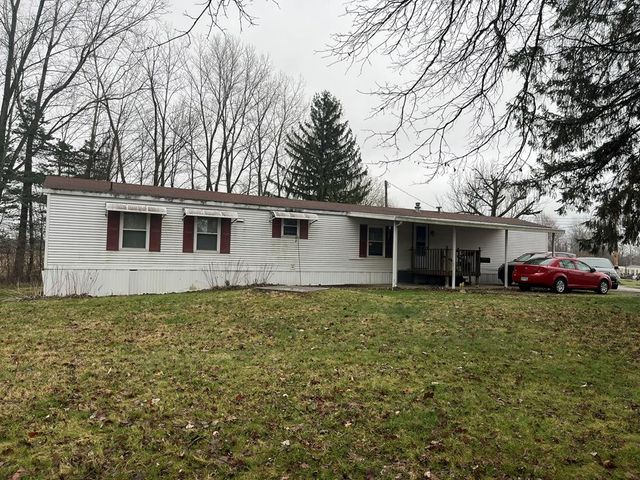 5939 Spring Valley Ct, Galion, OH 44833